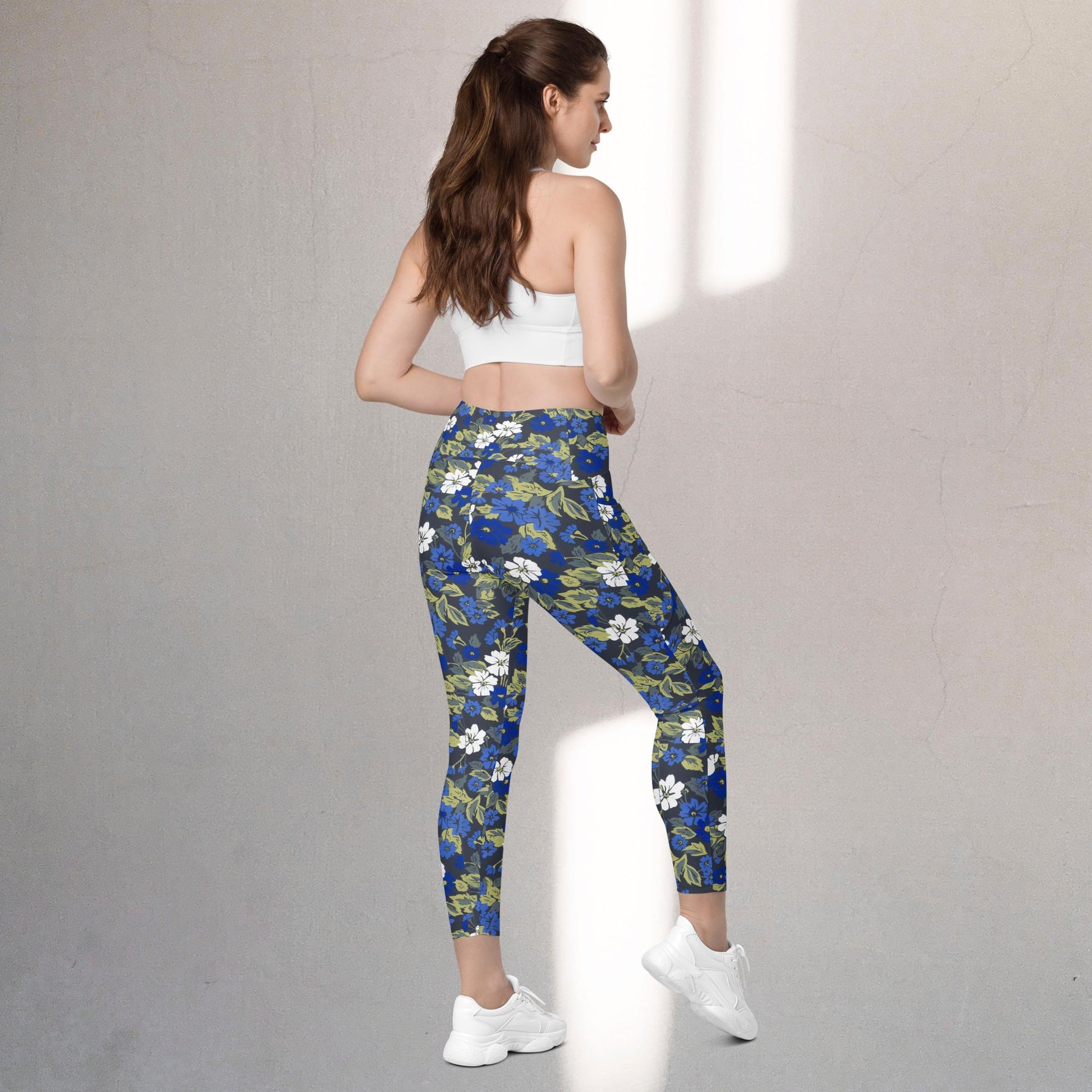 Checkered Flag Crossover leggings with pockets
